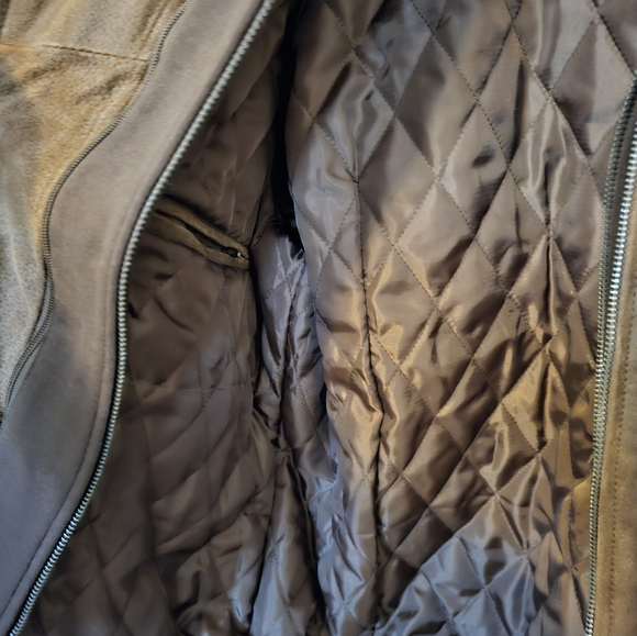 Leather jacket - Picture 3 of 4